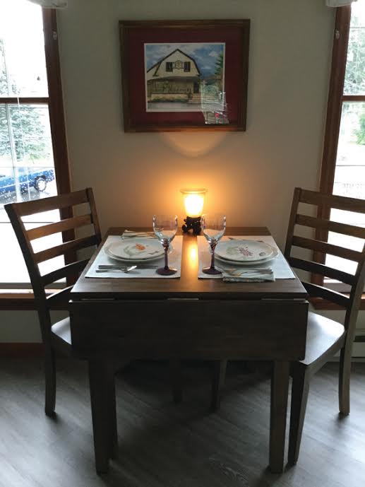 CCM Apartment Table and Chairs